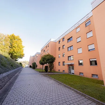Come4stay - Seidenhof I Voll Ausgestattete Kueche I Balkon I Badezimmer * Passau