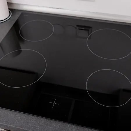 Apartament Come4stay - Seidenhof I Voll Ausgestattete Kueche I Balkon I Badezimmer Pasawa