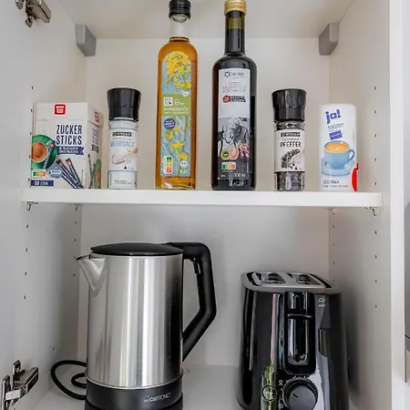 Apartment Come4stay - Seidenhof I Voll Ausgestattete Küche I Balkon I Badezimmer