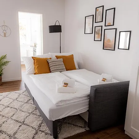 Come4stay - Seidenhof I Voll Ausgestattete Küche I Balkon I Badezimmer Passau