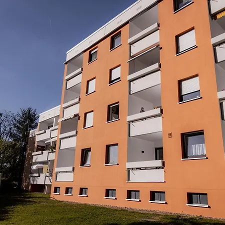 Apartment Come4stay - Seidenhof I Voll Ausgestattete Küche I Balkon I Badezimmer *