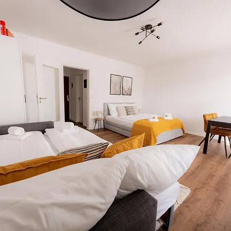 Come4stay - Seidenhof I Voll Ausgestattete Küche I Balkon I Badezimmer