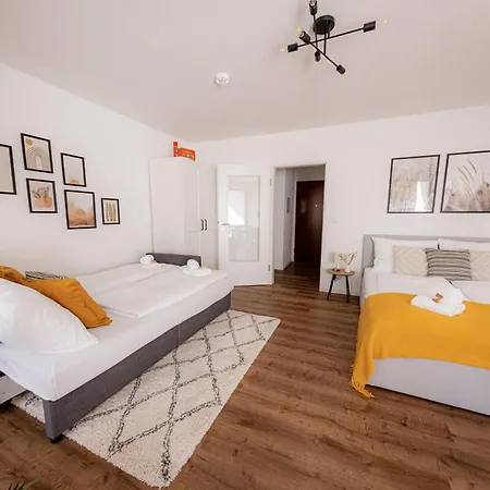 Come4stay - Seidenhof I Voll Ausgestattete Kueche I Balkon I Badezimmer