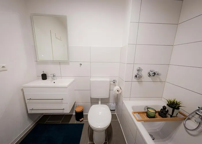 Come4stay - Seidenhof I Voll Ausgestattete Kueche I Balkon I Badezimmer 公寓