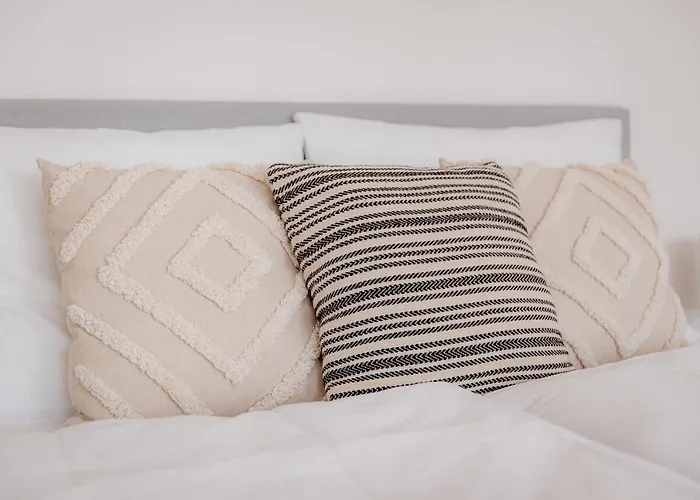 Come4stay - Seidenhof I Voll Ausgestattete Kuche I Balkon I Badezimmer * Passau