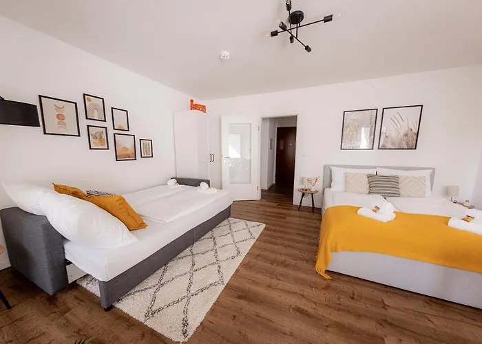 Come4stay - Seidenhof I Voll Ausgestattete Kuche I Balkon I Badezimmer